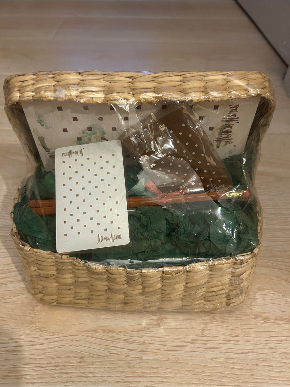 NWOT Nieman-Marcus Gift Basket